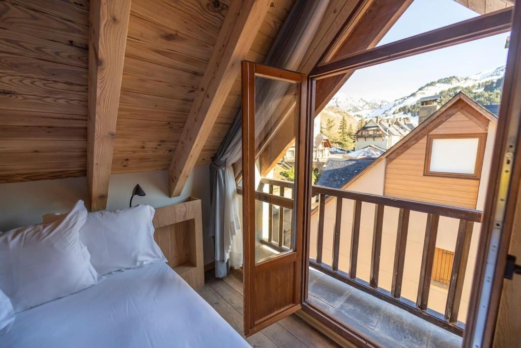 Wow Views Next To The Ski Lift! Baqueira Beret Exteriör bild